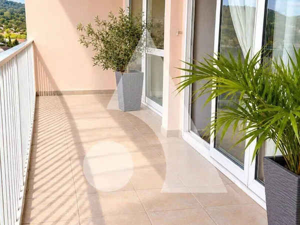 Appartement 5 pièces 86 m²