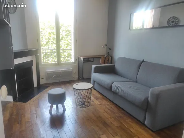 Appartement meublé studio avec cuisine séparée