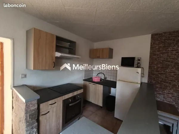 Ensemble immobilier 7 pièces 159 m²