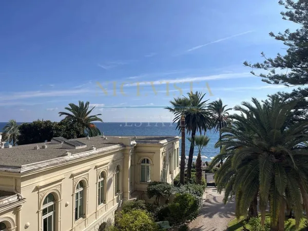 Appartement 6 pièces 165 m²