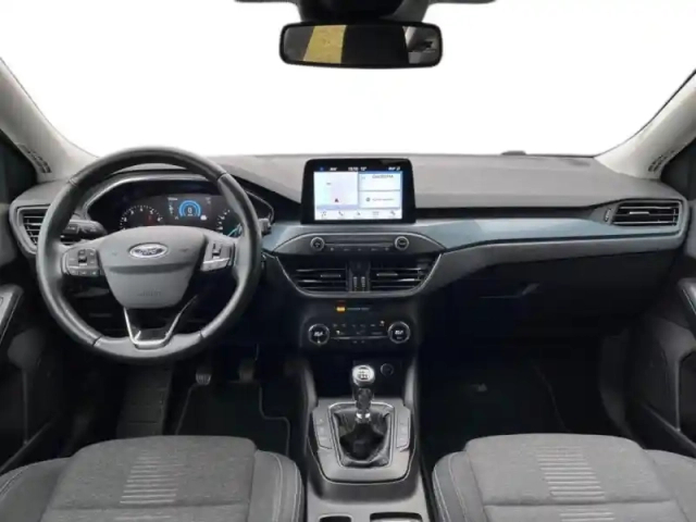 Ford Focus active 1.5 ecoboost 150ch — photo 9