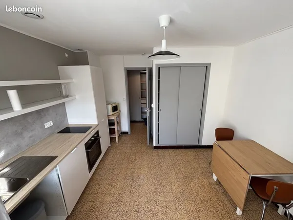 Joli T3 meublé centre ville récemment rénové
