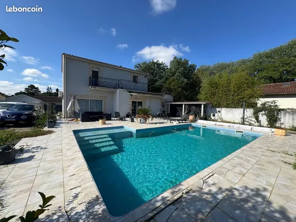 Maison 5 pièces 141 m²