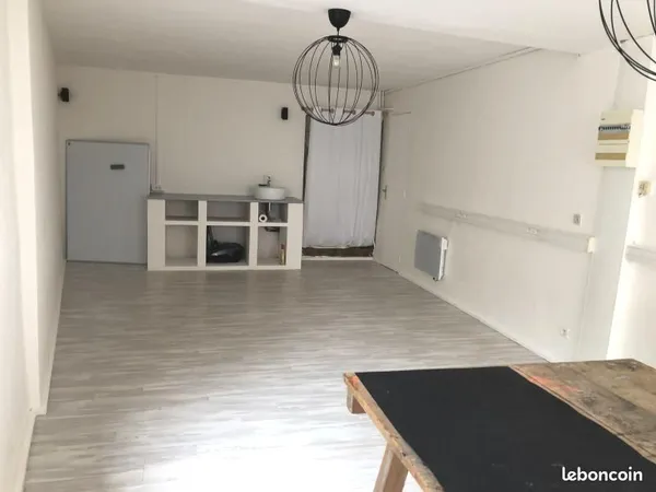 Local commercial 30 m² Saint-Rambert-d'Albon