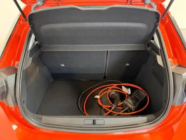 Opel Corsa -e 136 edition / carplay / eligible loa — photo 11