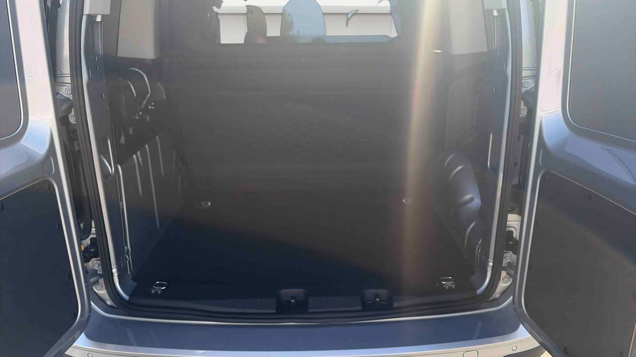 Ford TRANSIT CONNECT FLEXCAB 2.0 ECOBLUE 122CH L1 DCT7 — photo 12
