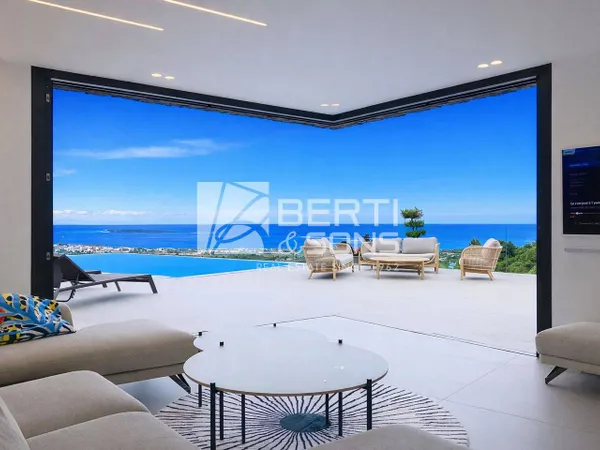 Maison 5 pièces 254 m²