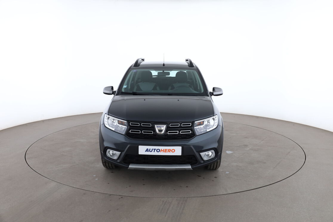 Dacia Sandero Stepway 0.9 TCe — photo 8