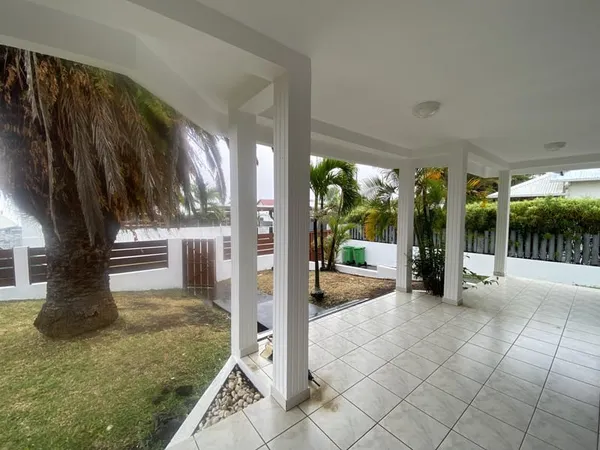 A LOUER VILLA F4 À SAINT-PIERRE - LIGNE PARADIS