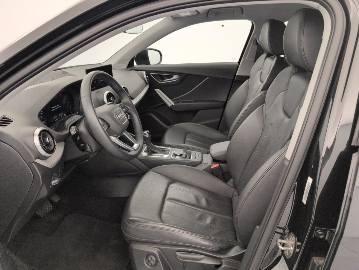 Audi Q2 — photo 17