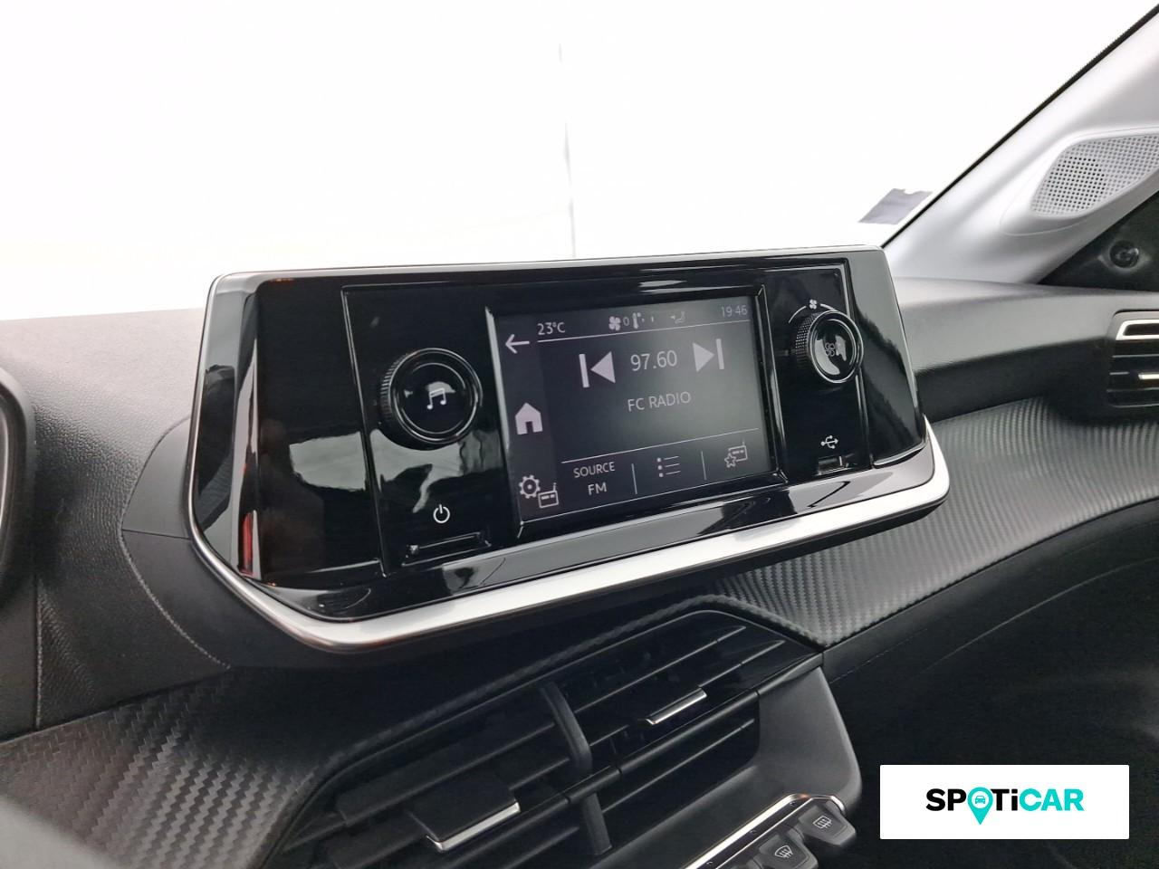 Peugeot 208 1.2 puretech 75ch s&s like 2022 — photo 13