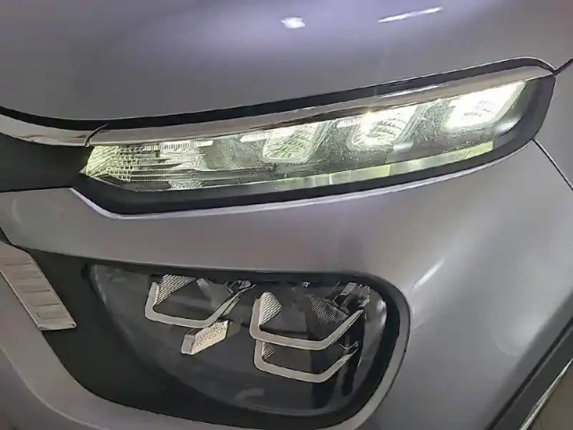 Citroën C3 bluehdi 100 s&amp;s bvm6 — photo 16