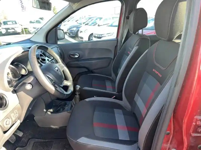 Dacia Lodgy blue dci 115 5 places — photo 9