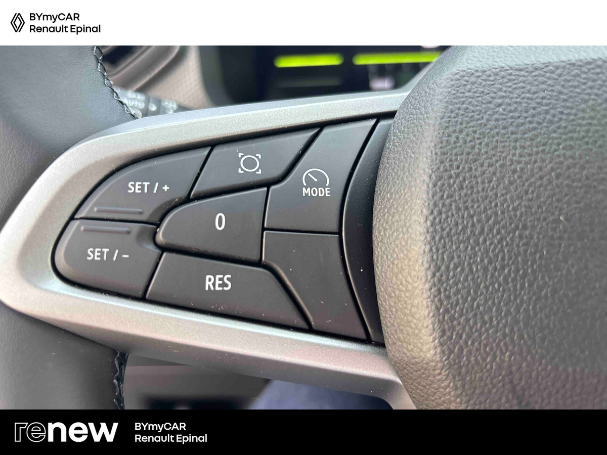 Dacia Duster Mild Hybrid 140 — photo 18