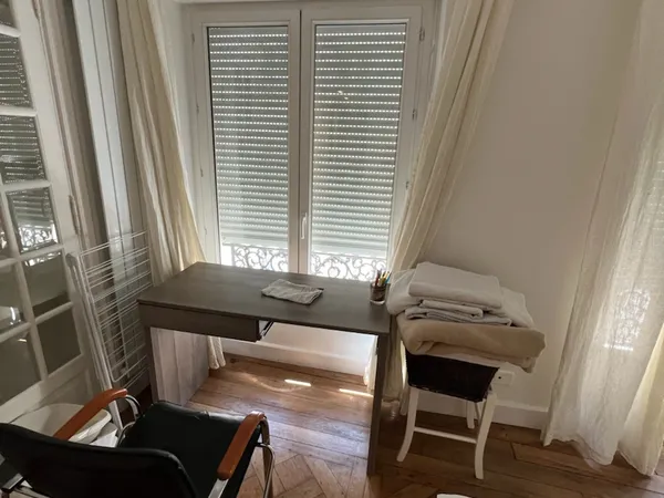 Loue chambre 25m² Paris 7ème - Quartier Sèvres Bac