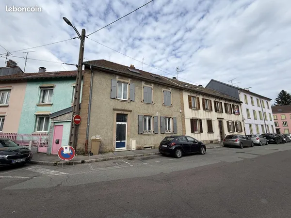 Immeuble 150 m²