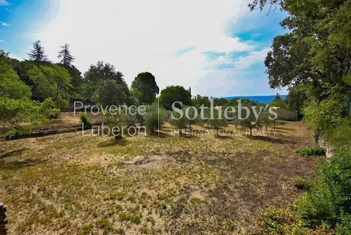 Terrain 1113 m²