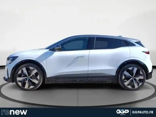 Renault Megane e-tech electric ev60 220ch techno optimum charge — photo 2