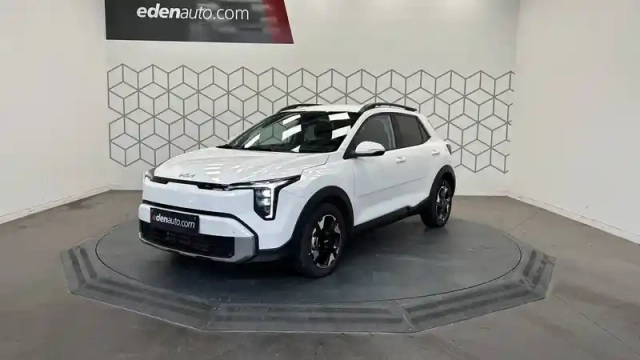 Kia Stonic 1.0 t-gdi 100 ch dct7 — photo 1