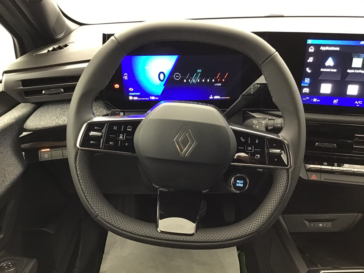Renault Clio 6 — photo 12