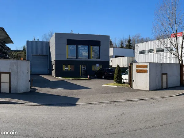 Batiment ZI DRAGIEZ LA ROCHE