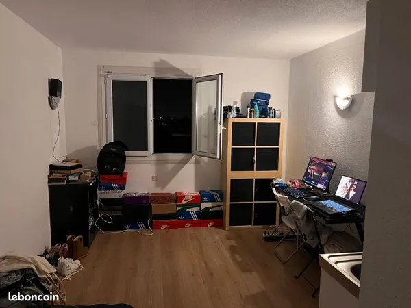 Studio a vendre a cergy cergy ideal investissement