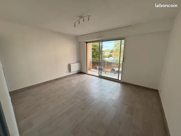 Studio à Avallon
