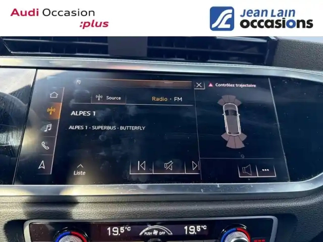 Audi Q3 35 tfsi 150 ch — photo 19