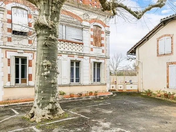 Maison de Maitre