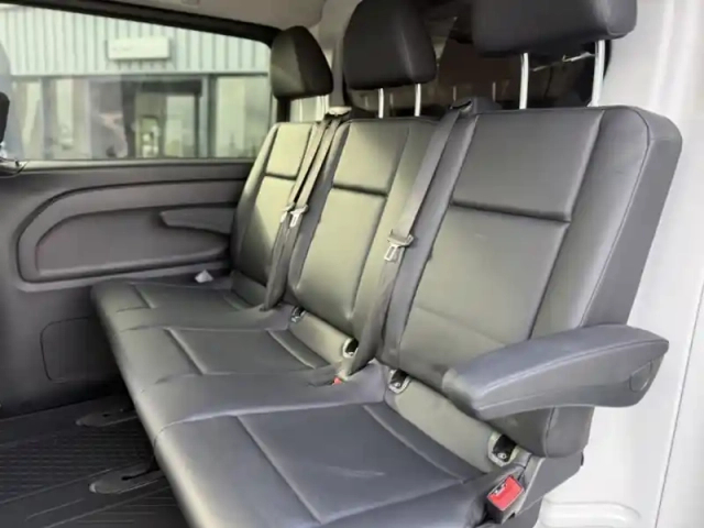 Mercedes Vito 116 cdi mixto extra long — photo 8