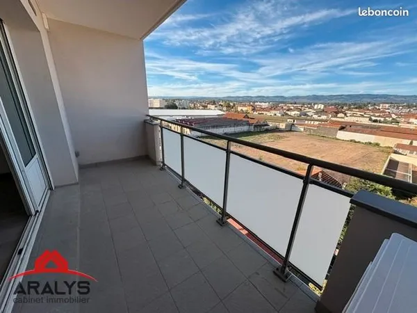Appartement 3 pièces 77 m²