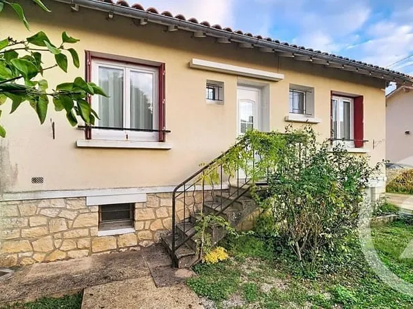 Maison 3 pièces 117 m²