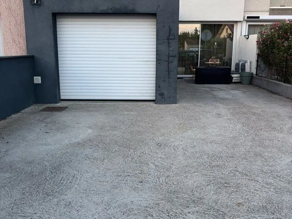 Maison mitoyenne, 84 m² 3 chambres à Cournon