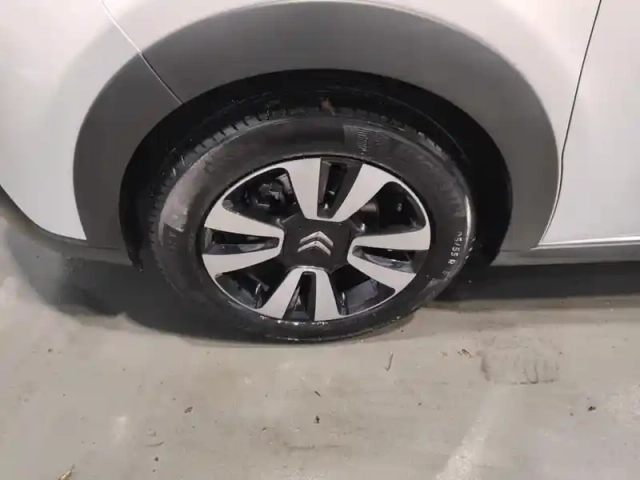 Citroën C3 puretech 83 ch bvm5 max — photo 15