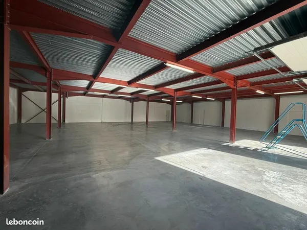 Local commercial 500 m² MARSEILLE