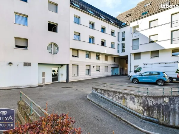 Studio 1 pièce 18 m²