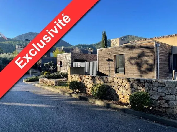 Maison de plain-pied 3 pièces 65 m²