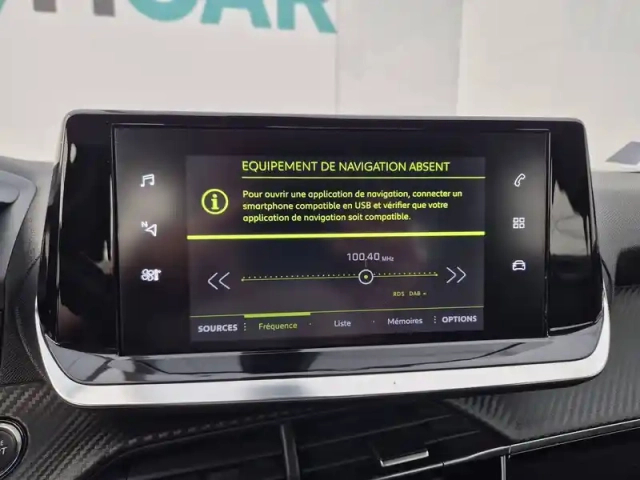 Peugeot 2008 puretech 100 s&amp;s bvm6 — photo 3