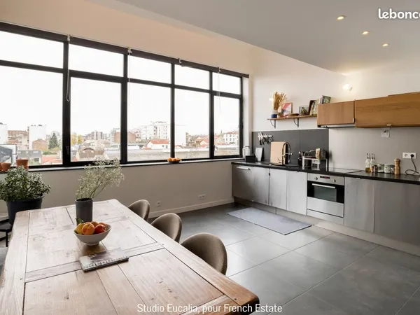 Duplex 5 pièces 120 m²