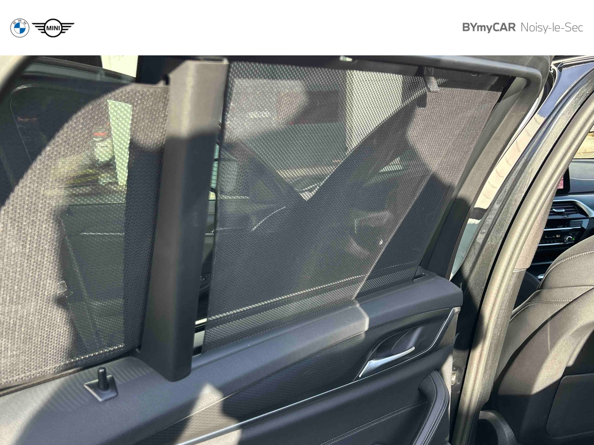 BMW Touring 520d TwinPower Turbo xDrive 190 ch BVA8 — photo 24