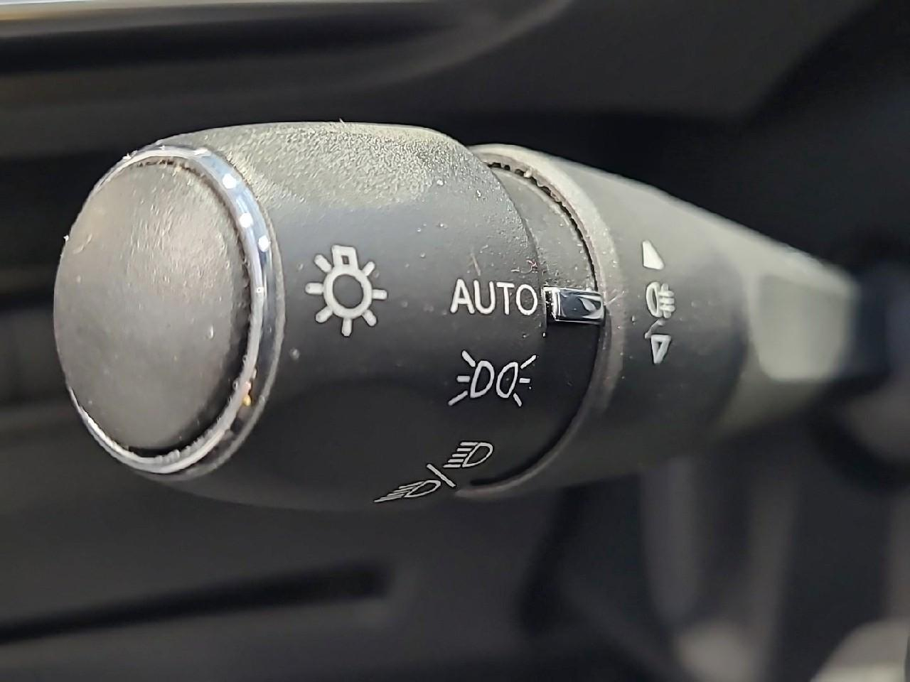 Peugeot 3008 bluehdi 130ch s&s eat8 allure pack — photo 23
