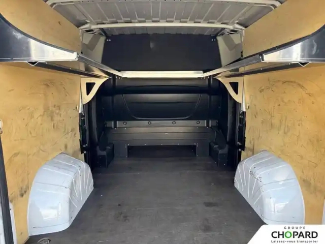 Peugeot Boxer peugeot  cabine approfondie 7 places 3.3 t l2h1 140 s&amp;s — photo 35