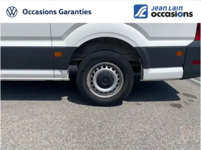 Volkswagen Crafter van 35 l3h3 2.0 tdi 140 ch bva — photo 6