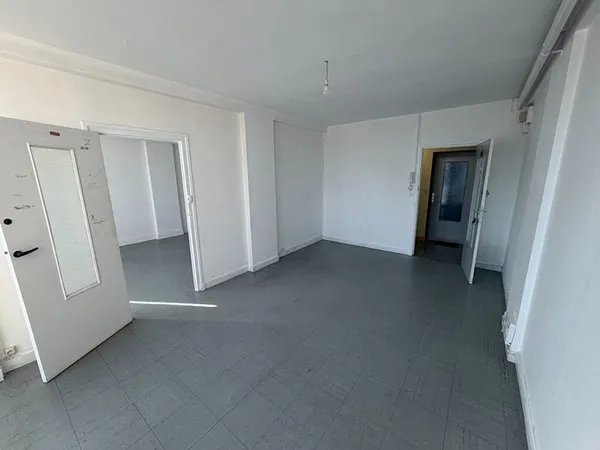 Bureaux Chalon sur Saône 38 m2