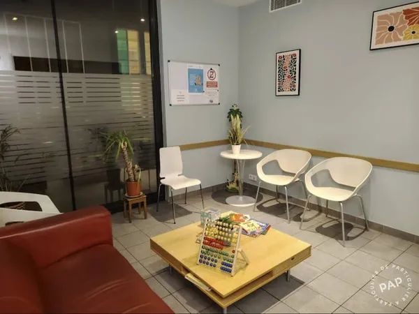 Bureau 3 pièces 15 m²