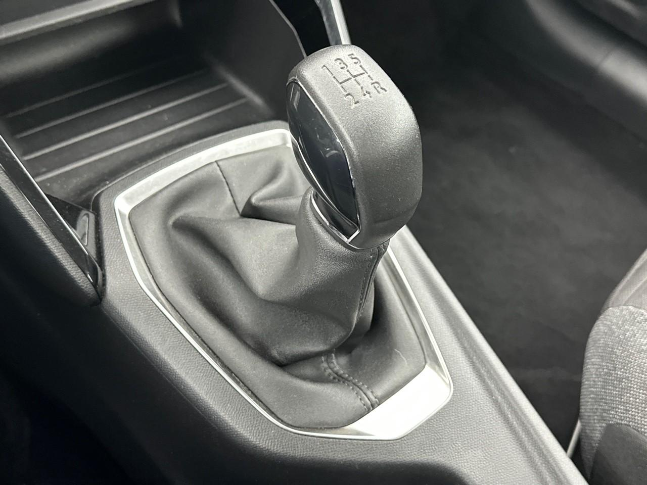 Peugeot 208 puretech 75 s&s bvm5 active business — photo 28