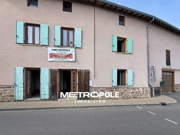 MAISON DE VILLE - PLATEAU À AMÉNAGER