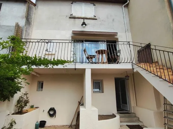 Maison a louer st Cyr sur Loire vue loire