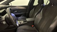 Peugeot 308 e-308 156ch batterie 54 kWh GT — photo 12