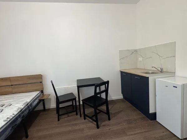 Studio meublé neuf